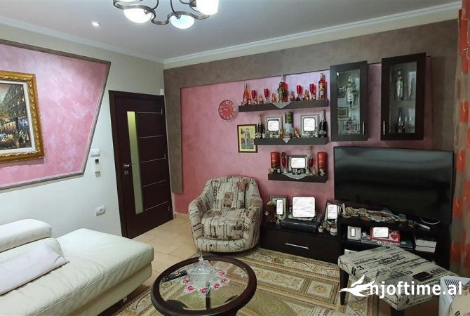 House for Sale 4+1 in Tirana - 380,000 Euro