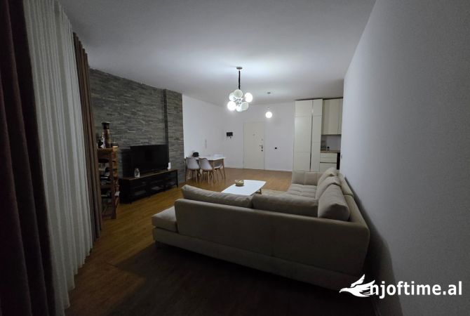 Shtepi me qera 1+1 ne Tirane - 600 Euro