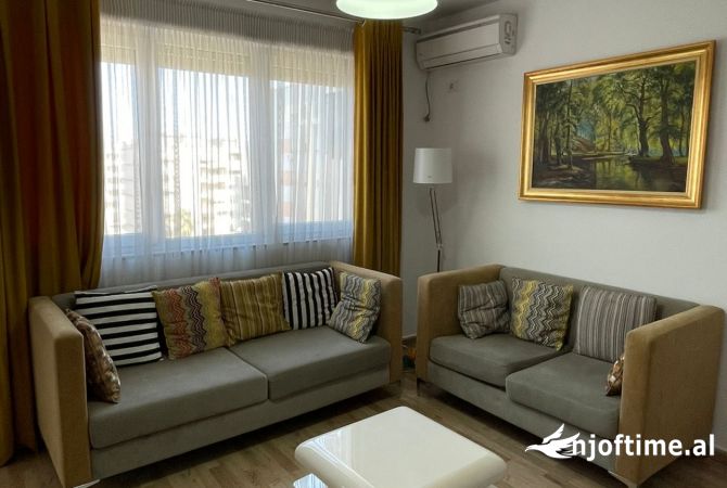 Shtepi me qera 2+1 ne Tirane - 550 Euro