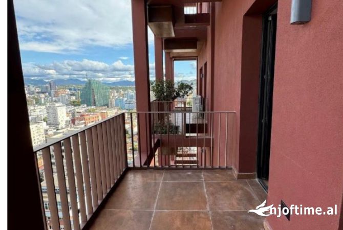 Ambient biznesi me qera 3+1 ne Tirane - 1,500 Euro