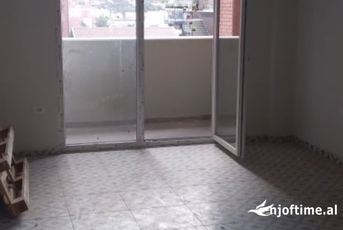 House for Rent 1+1 in Tirana - 300 Euro