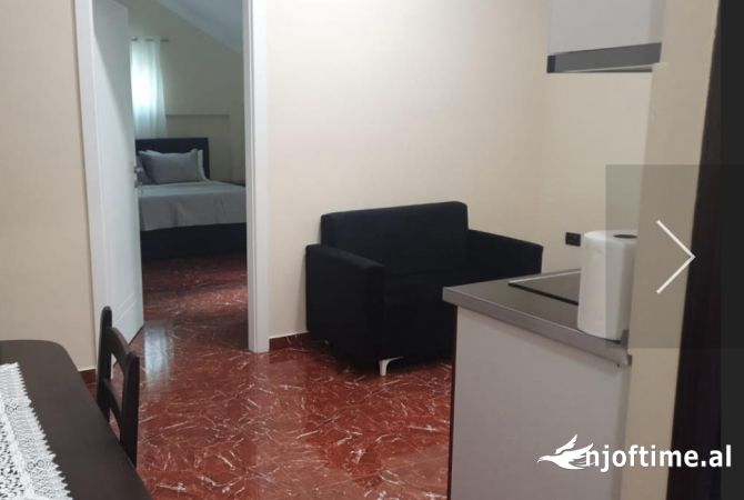 Shtepi me qera 1+1 ne Tirane - 650 Euro