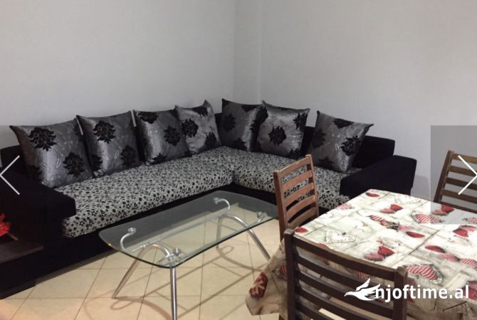 Shtepi me qera 2+1 ne Tirane - 45,000 Leke
