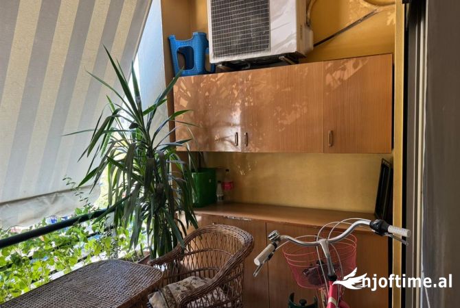 Shtepi me qera Apartament ne Tirane, 2+1, Mobilimi E mobiluar, Pagesa 600  Euro.