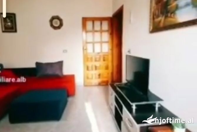 Shtepi me qera 2+1 ne Tirane - 35,000 Leke