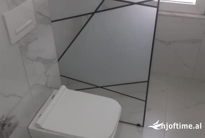 Shtepi ne shitje 1+1 ne Tirane - 78,000 Euro