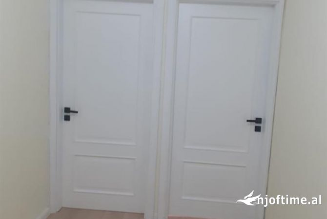 Shtepi ne shitje 1+1 ne Tirane - 78,000 Euro