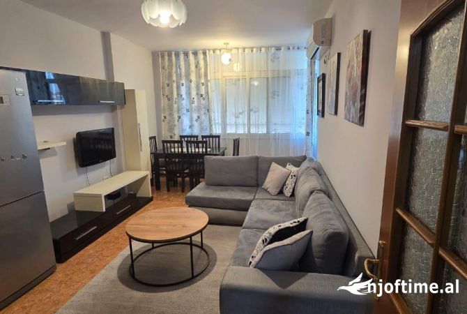 Shtepi me qera 1+1 ne Tirane - 50,000 Leke