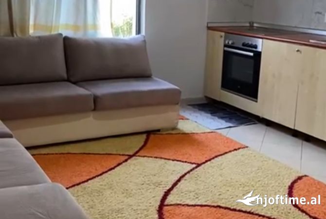 Casa in affitto 2+1 a Tirana - 40,000 Leke