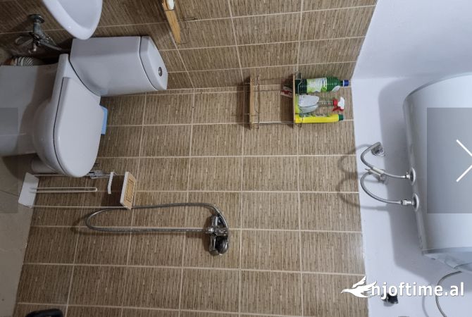 Shtepi me qera 1+1 ne Tirane - 450 Euro