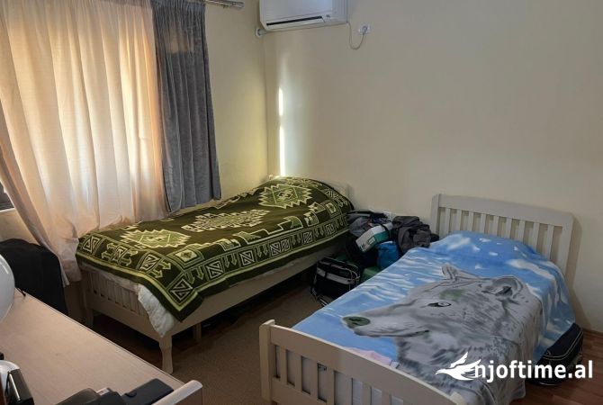 Shtepi ne shitje 1+1 ne Tirane - 80,000 Euro