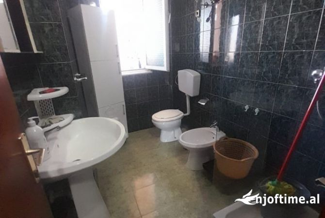 Shtepi me qera 2+1 ne Tirane - 600 Euro