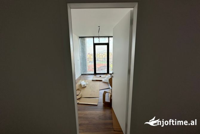 Shtepi me qera Apartament ne Tirane, 2+1, Mobilimi Bosh, pa mobiluar, Pagesa 1,000  Euro.