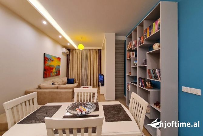 Shtepi me qera Apartament ne Tirane, 1+1, Mobilimi E mobiluar, Pagesa 650  Euro.