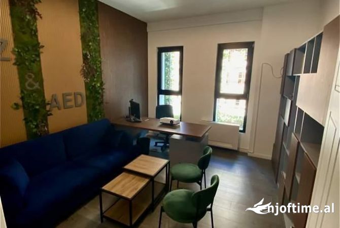 Ambient biznesi me qera 3+1 ne Tirane - 900 Euro