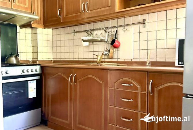 Shtepi me qera 1+1 ne Tirane - 500 Euro