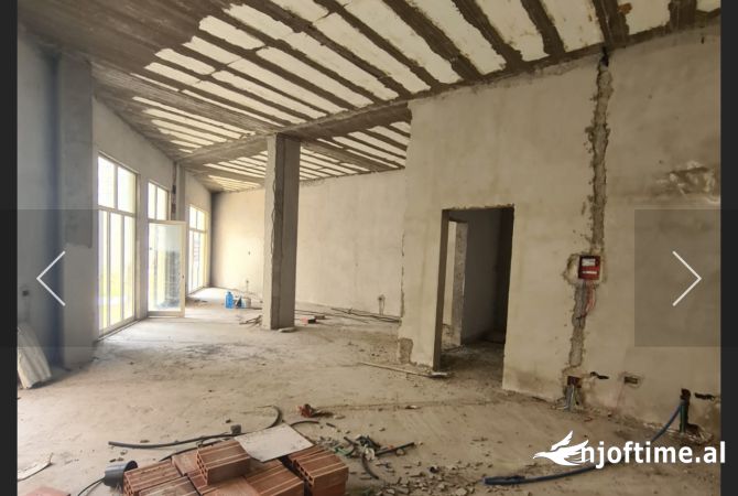 Ambient biznesi ne shitje 1+1 ne Tirane - 198,000 Euro