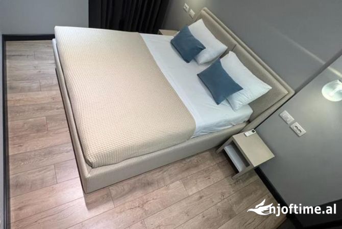 Shtepi me qera 2+1 ne Tirane - 1,500 Euro