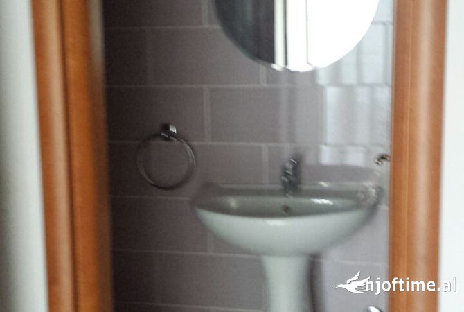 Shtepi me qera 2+1 ne Tirane - 500 Euro