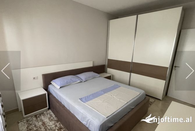 Shtepi me qera 2+1 ne Tirane - 700 Euro