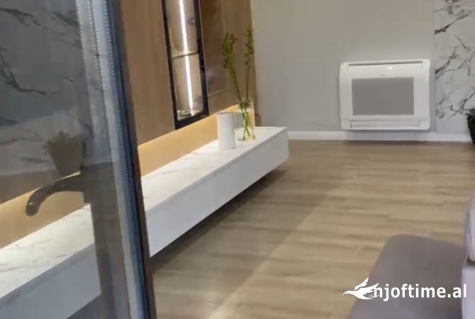 Shtepi ne shitje 2+1 ne Tirane - 280,000 Euro