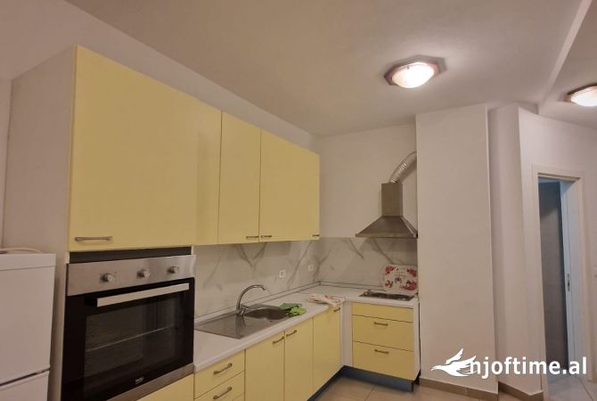 Shtepi me qera 1+1 ne Tirane - 600 Euro