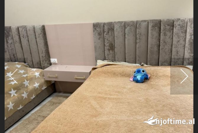 Shtepi ne shitje Apartament ne Tirane, 2+1, Mobilimi E mobiluar, Pagesa 217,000  Euro.