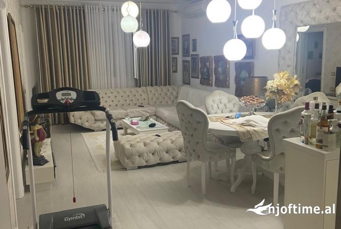 Shtepi ne shitje 2+1 ne Tirane - 165,000 Euro