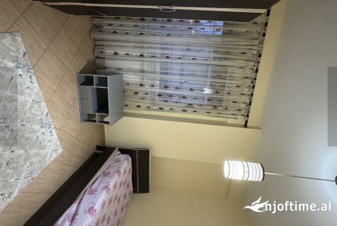 Shtepi me qera 2+1 ne Tirane - 45,000 Leke