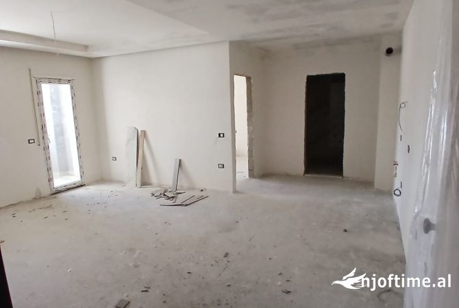 Shtepi ne shitje 1+1 ne Tirane - 117,000 Euro