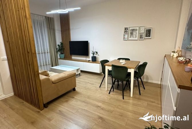 Shtepi me qera Apartament ne Tirane, 1+1, Mobilimi E mobiluar, Pagesa 60,000  Leke.