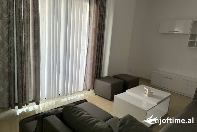 Shtepi me qera 2+1 ne Durres - 400 Euro