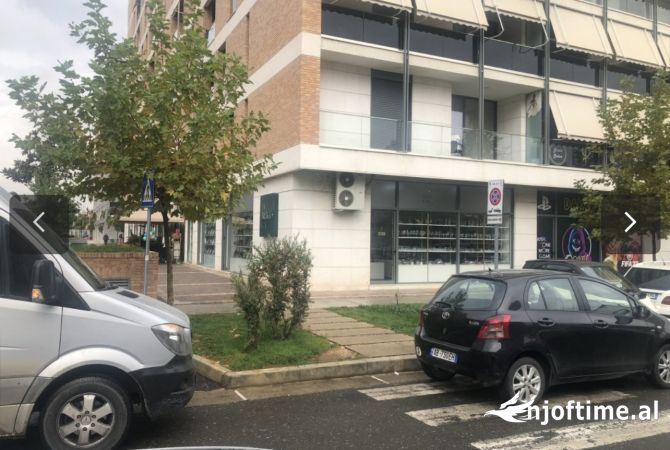 Ambient biznesi me qera 1+1 ne Tirane - 1,700 Euro