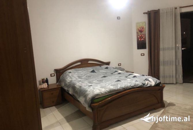 Shtepi me qera 2+1 ne Tirane - 45,000 Leke