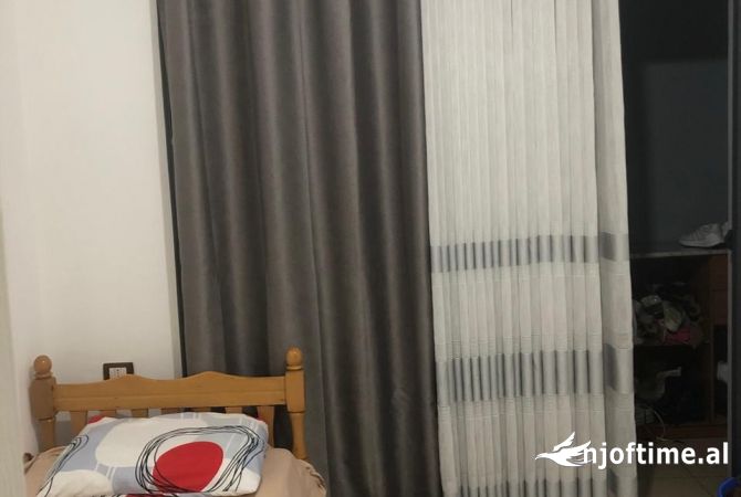 Shtepi me qera 2+1 ne Tirane - 45,000 Leke