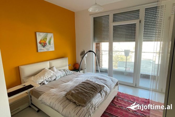 Shtepi me qera Apartament ne Tirane, 2+1, Mobilimi E mobiluar, Pagesa 700  Euro.