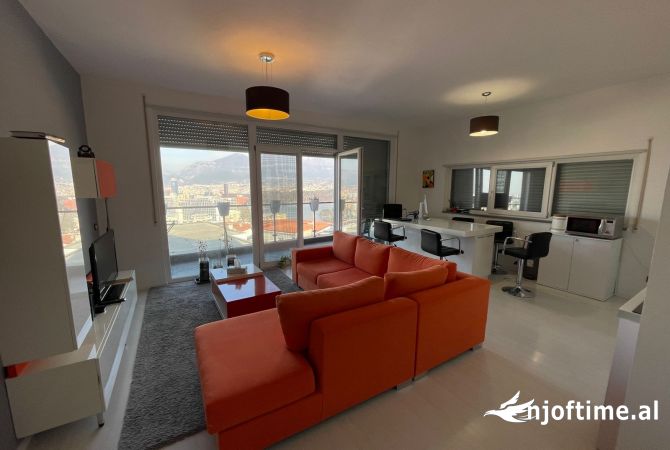 Shtepi me qera 2+1 ne Tirane - 700 Euro