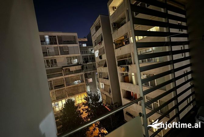 Shtepi ne shitje Apartament ne Tirane, 1+1, Mobilimi E mobiluar, Pagesa 224,000  Euro.