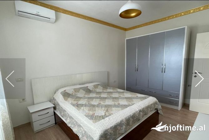 Shtepi me qera 5+1 ne Tirane - 1,300 Euro