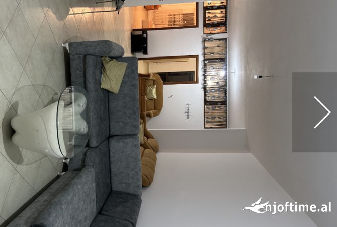 Shtepi me qera Apartament ne Tirane, 3+1, Mobilimi E mobiluar, Pagesa 500  Euro.