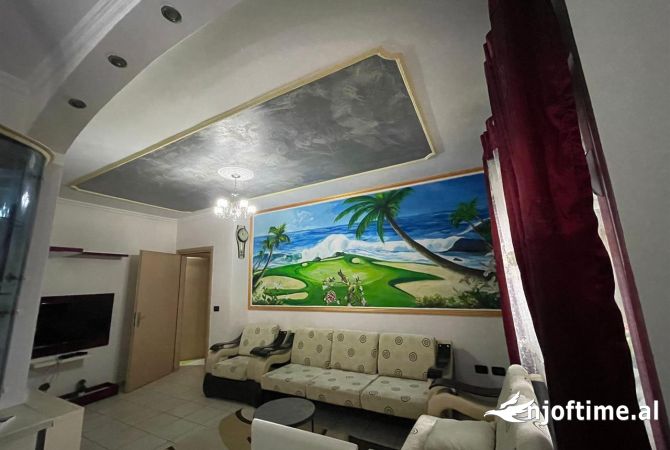 Shtepi me qera 2+1 ne Tirane - 45,000 Leke