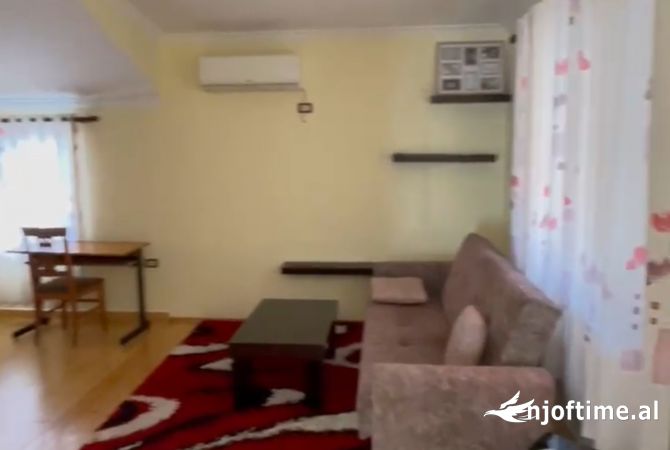 Shtepi me qera 2+1 ne Tirane - 40,000 Leke