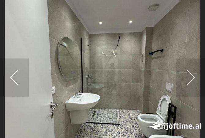 Jepet apartament 1+1 ne Myslym Shyr , pallat i 2024