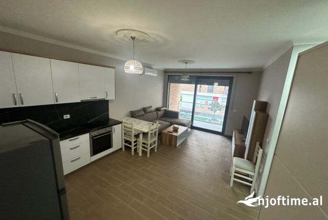 Shtepi me qera 1+1 ne Tirane - 500 Euro