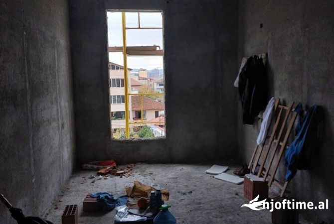 Shtepi ne shitje 2+1 ne Tirane - 130,500 Euro