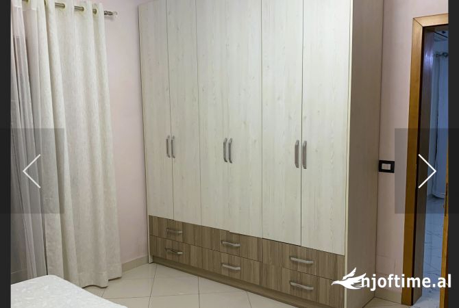 Shtepi me qera Shtepi Private ne Tirane, 2+1, Mobilimi E mobiluar, Pagesa 60,000  Leke.