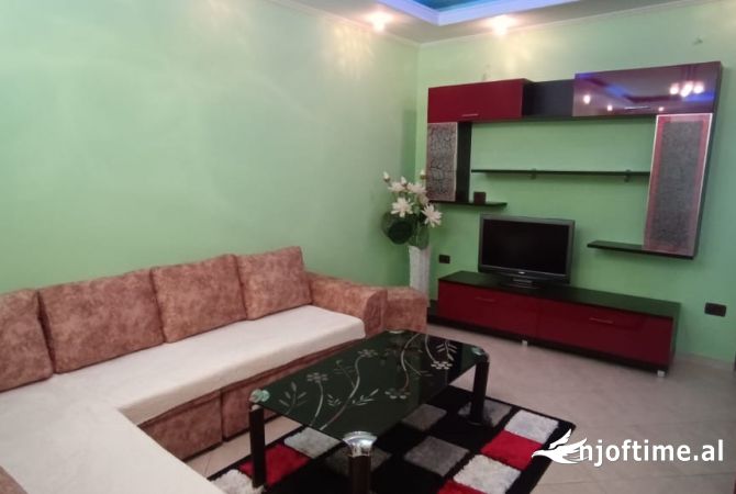 Casa in affitto 1+1 a Tirana - 350 Euro