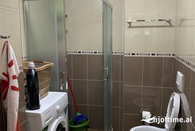 Shtepi me qera 1+1 ne Tirane - 50,000 Leke