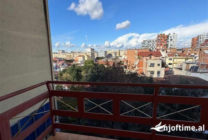 Shtepi me qera Apartament ne Tirane, 1+1, Mobilimi E mobiluar, Pagesa 47,000  Leke.