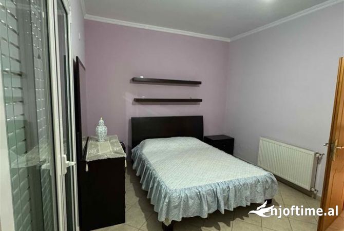 Shtepi me qera 2+1 ne Tirane - 500 Euro